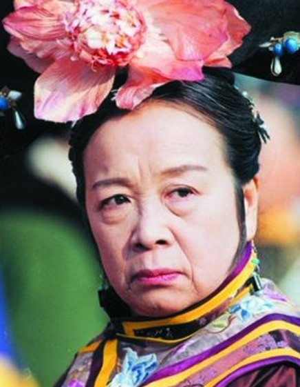 驚艷勝過主角的配角 容嬤嬤成經典雪姨爆紅