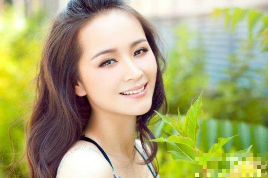 驚艷勝過主角的配角 容嬤嬤成經典雪姨爆紅