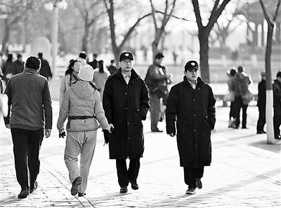 北京公園執法隊上崗首日未開罰單