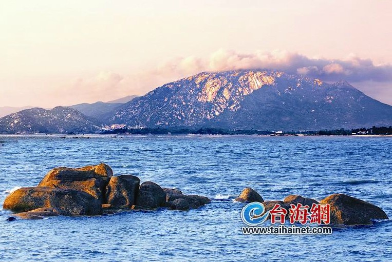 鼓浪嶼上空現海市蜃樓 專家:疑是平流霧造成錯覺