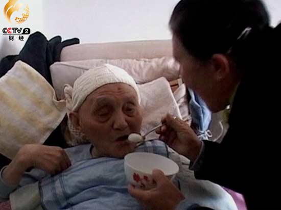 網絡正能量之尊老愛幼 讓愛不停歇