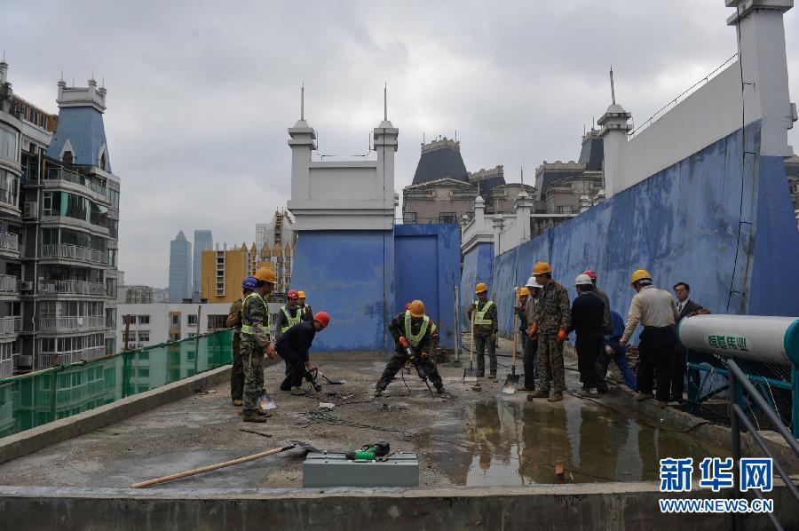 貴陽“最牛”樓頂違章建筑：造型似城堡 為何拆不完？