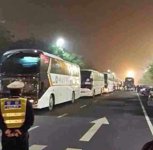 鄭州“皇家一號”會所組織賣淫案133人被起訴