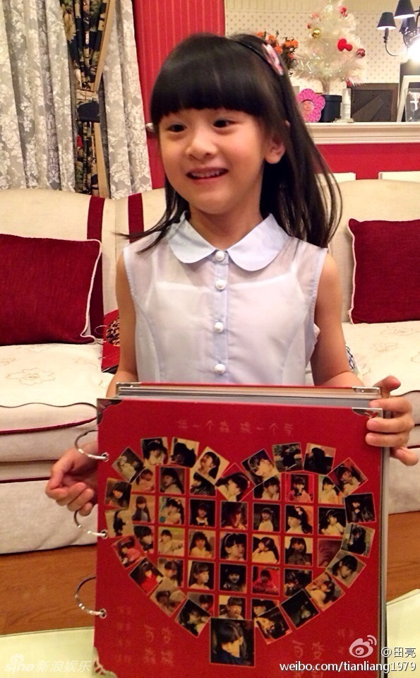 組圖：森碟慶生 石頭參加生日宴對話萌哭網友