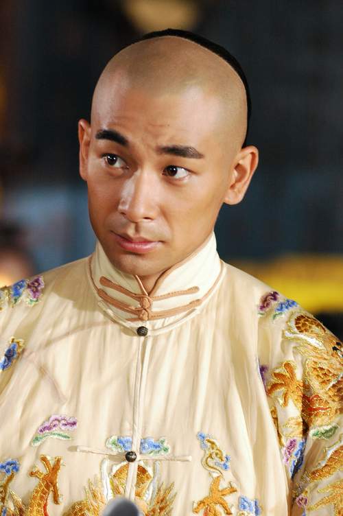 陸毅劉愷威黃曉明吳奇隆 電視劇“皇帝”比帥(圖)