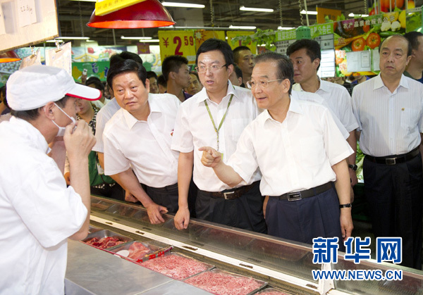 溫家寶總理十天內(nèi)三次過問豬肉價格心系民生