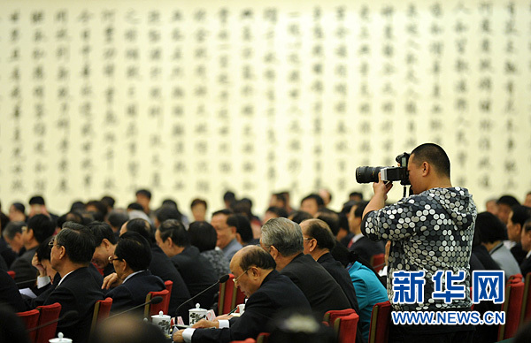 全國人大常委會(huì)專題詢問保障性住房建設(shè)管理情況