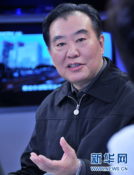 安監(jiān)總局新聞發(fā)言人解讀40號文件 談校車安全管理