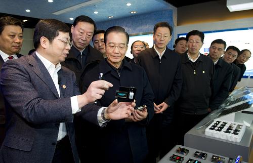 扎實工作 穩中求進——溫家寶總理在江蘇省考察