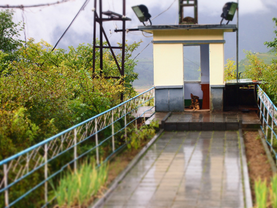 三口人守衛兩口井 中朝邊界的“夫妻哨所”