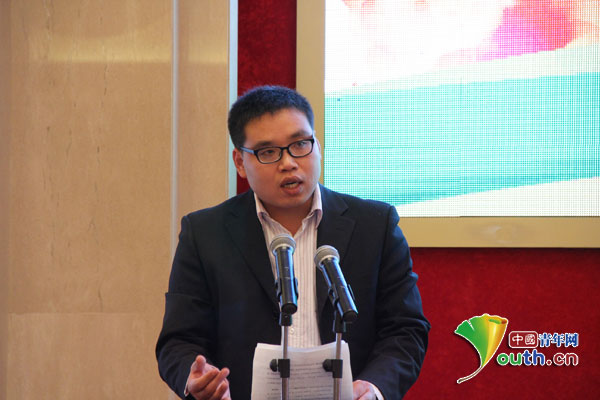 大學(xué)生村官學(xué)習(xí)貫徹十八大精神論壇在京舉行