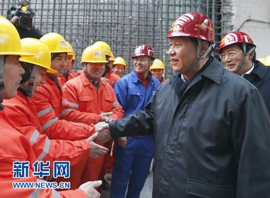 習近平:大家辛苦了給大家拜年了 祝大家過年好