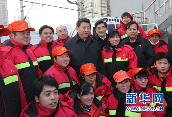 深入最基層調研“打車難” 中共最高領導人給群眾拜年