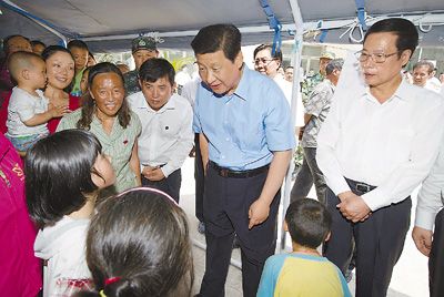 繼續(xù)大力發(fā)揚(yáng)偉大抗震救災(zāi)精神妥善安置群眾科學(xué)開展恢復(fù)重建