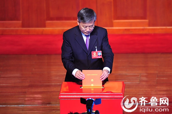 山東省十二屆人大二次會議閉幕 郭樹清當選山東省省長