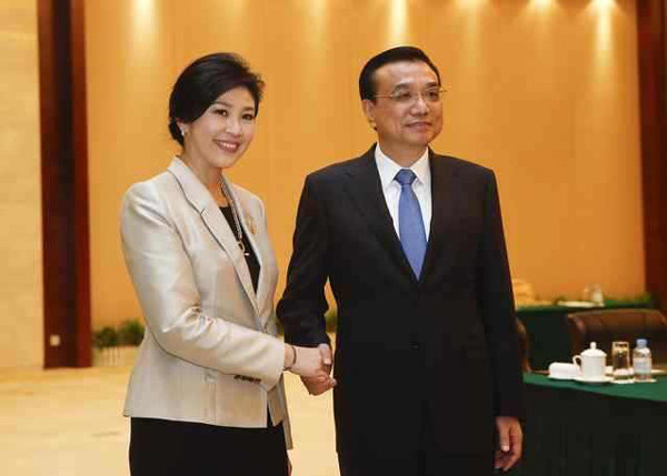 李克強(qiáng)會見東盟國家領(lǐng)導(dǎo)人