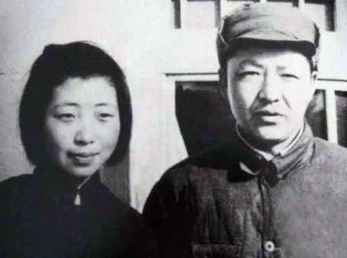 習仲勛家風嚴到“不近人情”：教女兒“夾著尾巴做人”