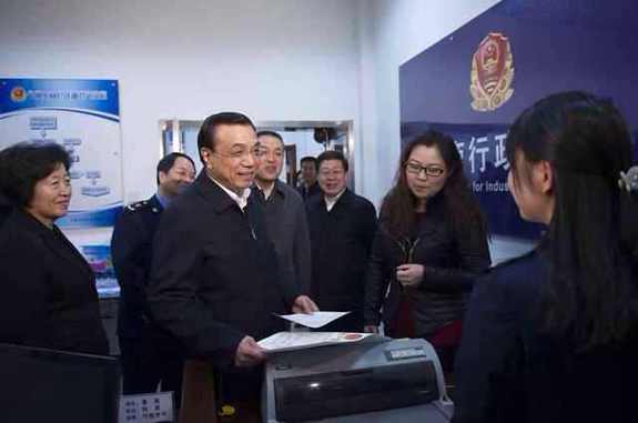 李克強：用360°的服務和質(zhì)量換取360°的市場