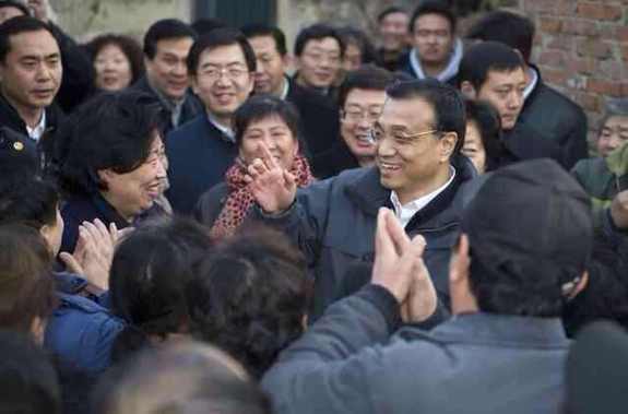 李克強：明年一定讓大家搬進新樓房！