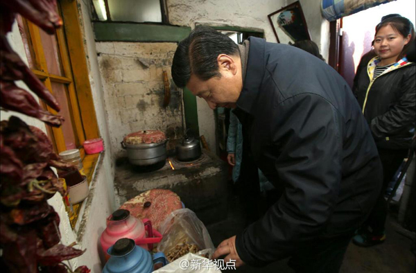 習近平赴邊陲考察棚戶區改造:希望日子越過越好