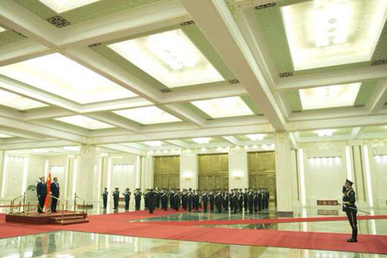 李克強舉行歡迎儀式歡迎匈牙利總理歐爾班訪華