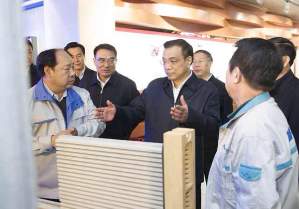 李克強考察沈陽企業：關心治霾技術 建議給科技人員股權