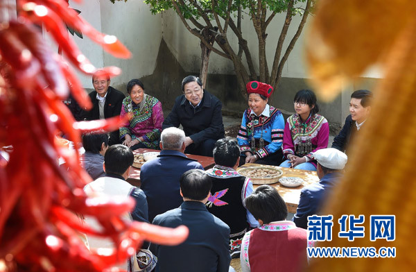 中共中央政治局常委到第二批黨的群眾路線教育實踐活動聯系點調研指導工作