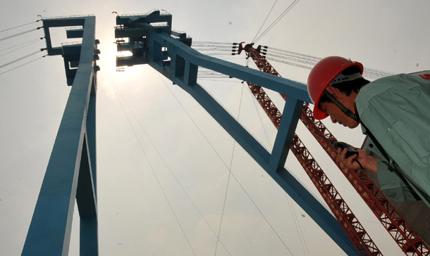 世界最高最重巨型井架在同煤麻家梁煤礦成功合龍