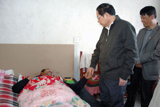 山西省委組織部干部下鄉住村見聞