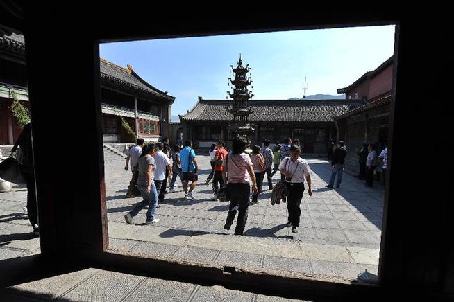 山西：五臺山景區外圍緩沖地帶禁采礦