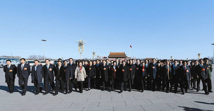 肩負使命 共商國是