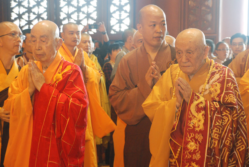 夢幻百年 參透浮生：五臺山佛門為百歲高僧夢參賀壽