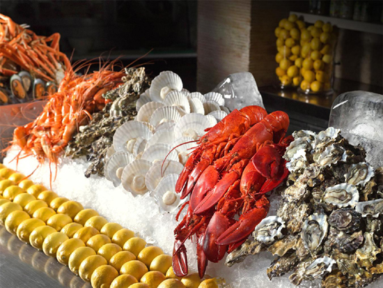 深圳君悅酒店推出海鮮餮宴