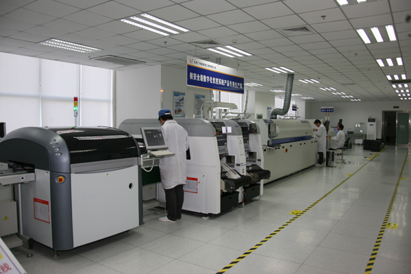 中廣核實現技術突破 核電站“神經中樞”中國制造