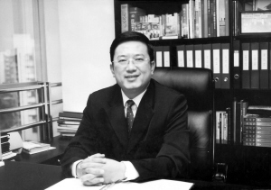 黃曉東:爭當(dāng)生態(tài)文明建設(shè)排頭兵