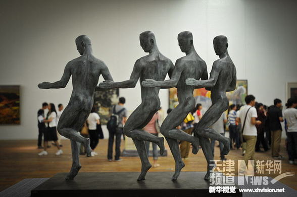 天津美術館備下“美術盛宴”