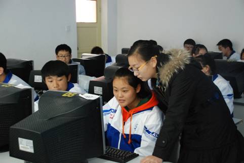 南開大學研究生支教團服務新疆第十年