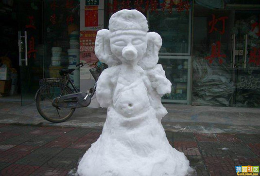 下雪啦！看看堆雪人的N種方法