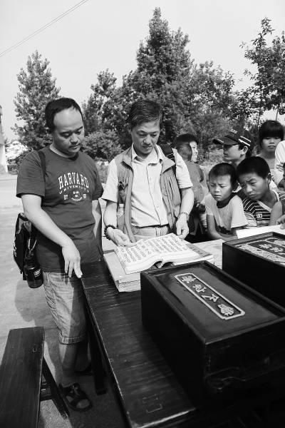 數人抽血為證是曹操后人 村民看完結果器宇軒昂