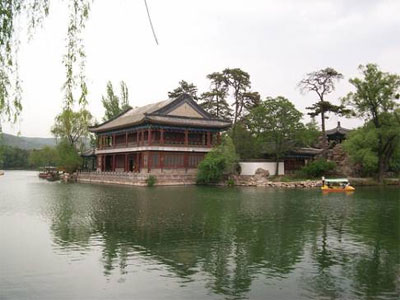 暑期畢業旅行推薦 帶上背包放松游