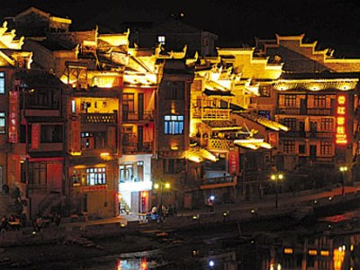 暑期畢業旅行推薦 帶上背包放松游