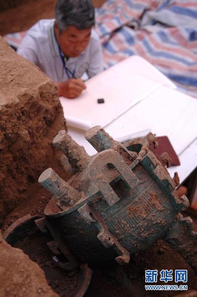 寶雞西周墓發現眾多銘文青銅器(高清)