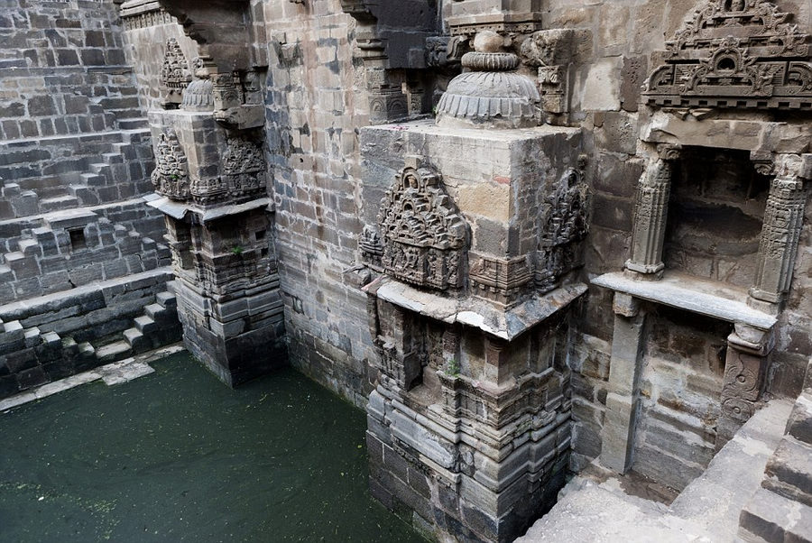 印千年古井設3500級臺階似迷宮(組圖)