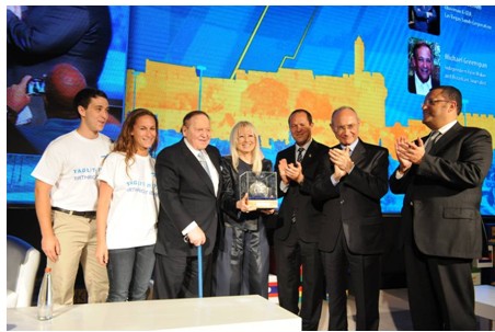 蕭登.艾德森先生榮獲全球旅游業(yè)創(chuàng)新及卓越表現(xiàn)榮譽獎