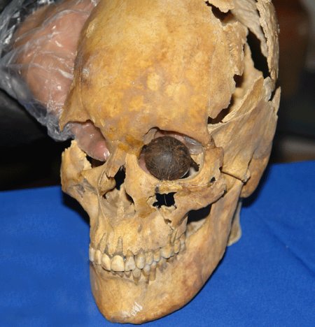 十個迄今發(fā)現(xiàn)的最古老物體：7000年石制面具