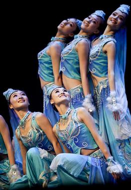 “文化中國·辛亥百年”赴北美藝術團在溫哥華首演