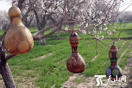 莎車縣舉辦手工產(chǎn)品展示會