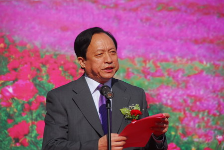 新疆裕民縣第五屆山花節(jié)隆重開幕