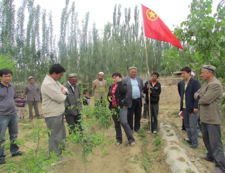 塔瓦庫勒鄉(xiāng)迎來“科技播火專家團”