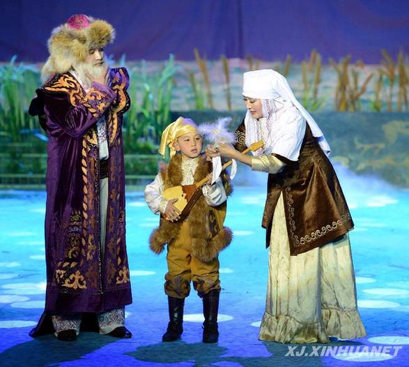 福海縣推出哈薩克族歌舞劇《烏倫古達斯坦(長詩)》